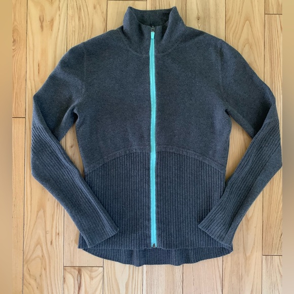Title nine full/zip sweater! Excellent condition! - Picture 1 of 4
